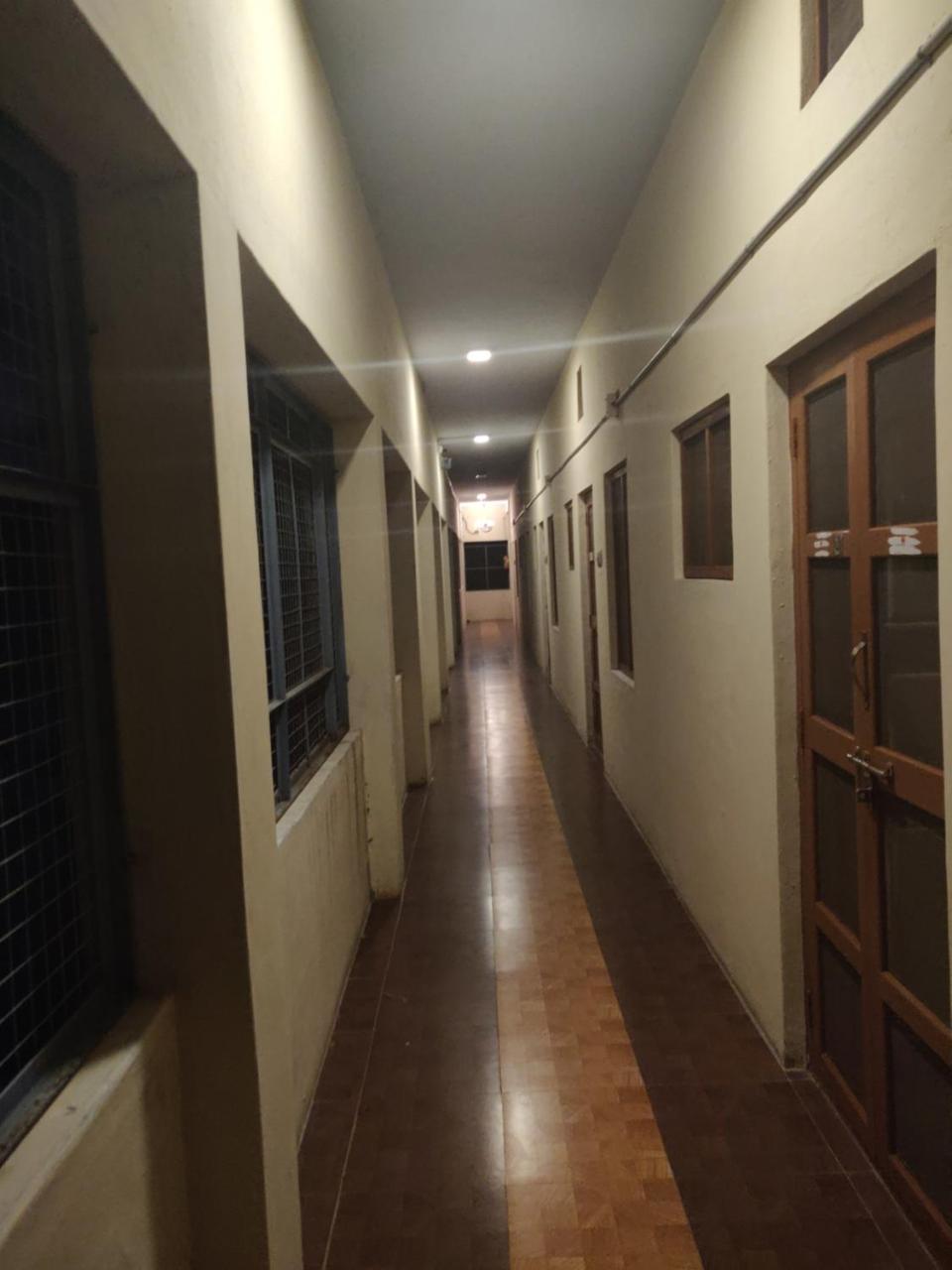 فندق Srb Residency Tiruvannāmalai المظهر الخارجي الصورة