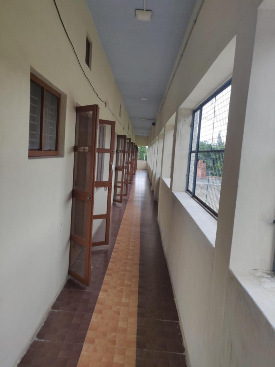 فندق Srb Residency Tiruvannāmalai المظهر الخارجي الصورة